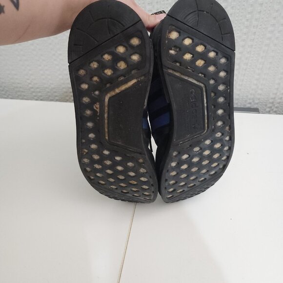 Adidas Ultra Boost Men's Size 10.5 Black and Iridescent Sneaker Shoes - Picture 2 of 13